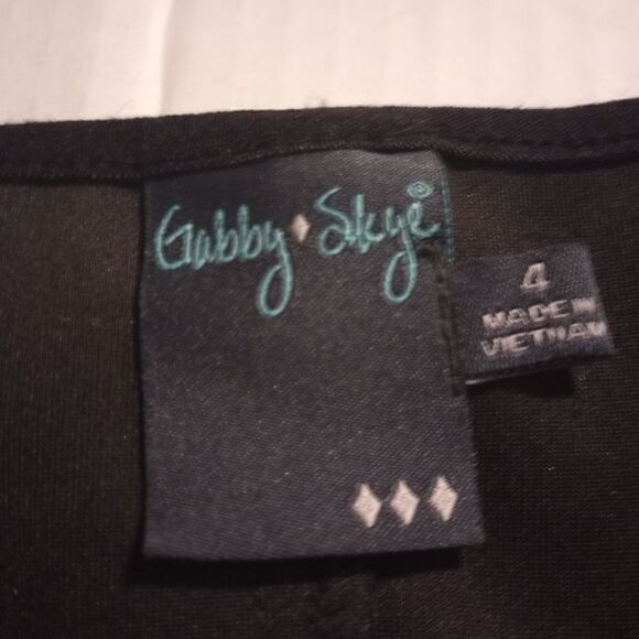 Gabby Skye gingham floral print A line dress - Picture 12 of 12